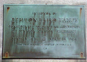 Governor Zebulon Vance Monument.jpg