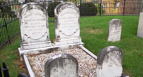 President Andrew Johnson grave.jpg