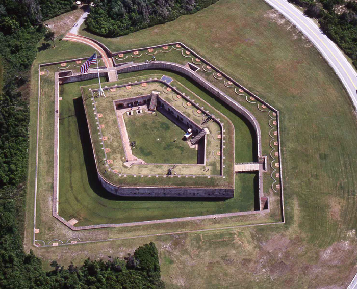 Aerial photograph of Civil War Fort Macon.jpg