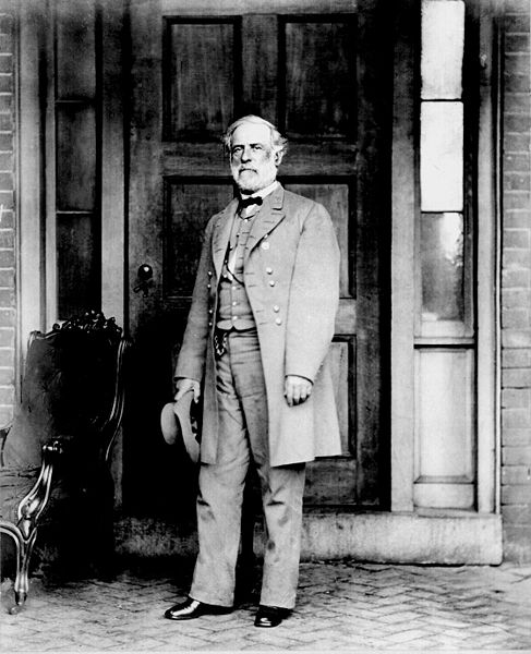 General Robert E. Lee in April 1865.jpg