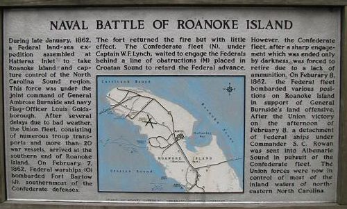 Union Naval Battle of Roanoke Island.jpg