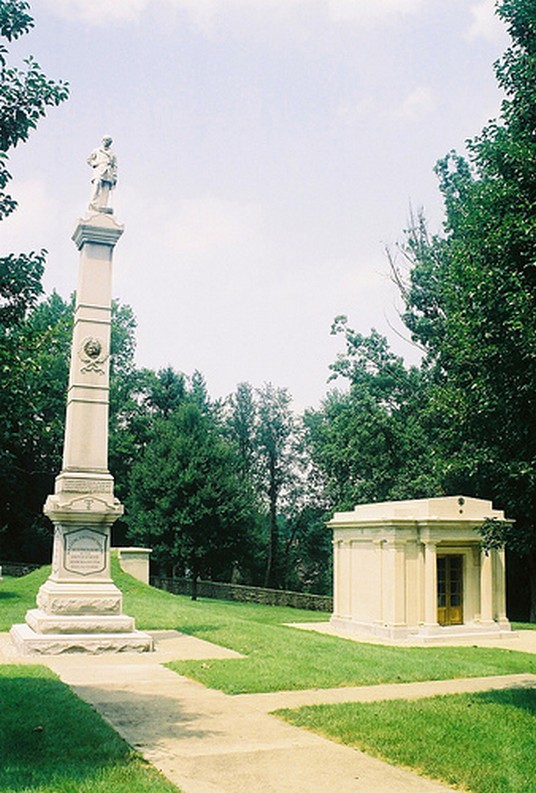 Zachary Taylor Mausoleum and Memorial.jpg